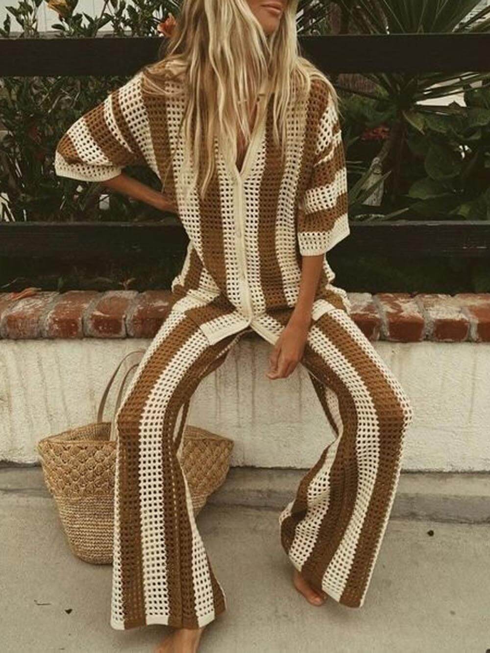 Eleanor - Striped Hollow Out Top And Pants Set