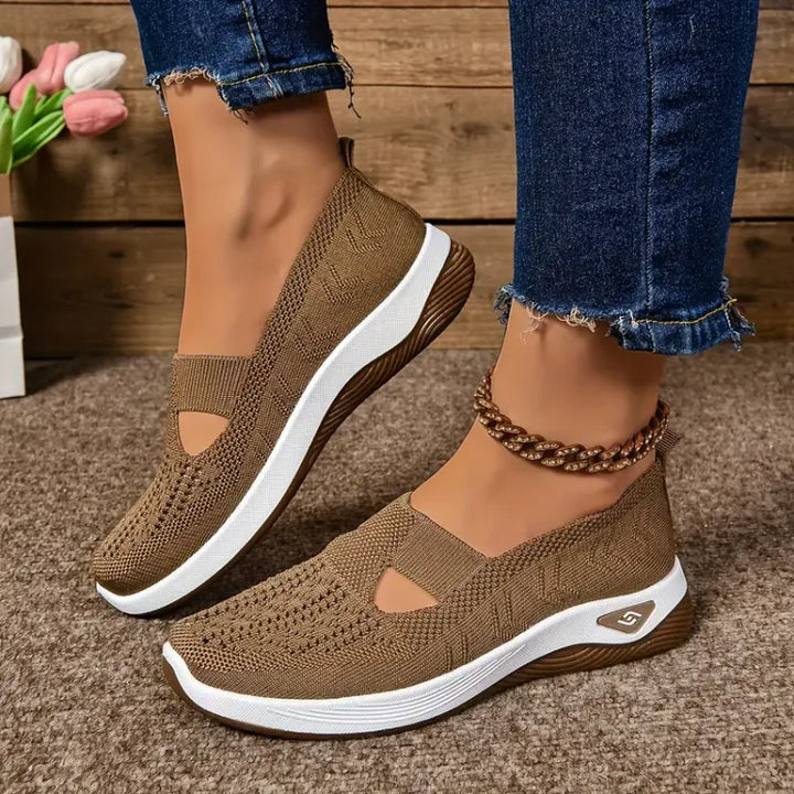 Sophie Orthopedic Walking Shoes – Lightweight Support for Every Adventure